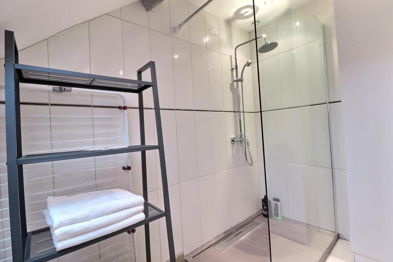 Le Loft Sous Les Toits - Proche Gare - Mon Groom Troyes Eksteriør billede